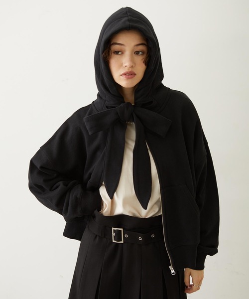 MILKFED.（ミルクフェド）の「BIG RIBBON SWEAT ZIP HOODIE（パーカー・レディース・レッド/ブラック/オフホワイト・ONE SIZE）」の10枚目の写真