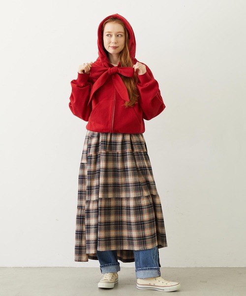 MILKFED.（ミルクフェド）の「BIG RIBBON SWEAT ZIP HOODIE（パーカー・レディース・レッド/ブラック/オフホワイト・ONE SIZE）」の18枚目の写真