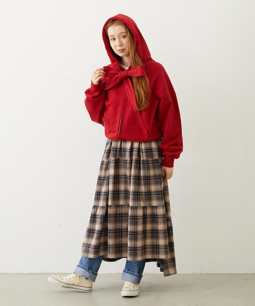 MILKFED.（ミルクフェド）の「BIG RIBBON SWEAT ZIP HOODIE（パーカー・レディース・レッド/ブラック/オフホワイト・ONE SIZE）」の20枚目の写真