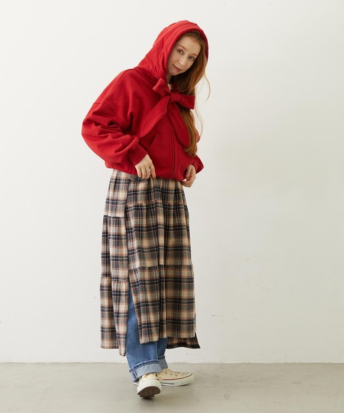 MILKFED.（ミルクフェド）の「BIG RIBBON SWEAT ZIP HOODIE（パーカー・レディース・レッド/ブラック/オフホワイト・ONE SIZE）」の22枚目の写真