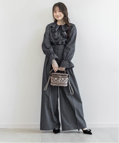 RANDA(ランダ)の「ラッフルデザインブラウス(シャツ/ブラウス・レディース・ブルー系その他・FREE)」の2枚目の写真