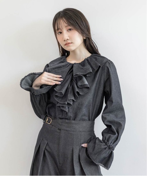 RANDA(ランダ)の「ラッフルデザインブラウス(シャツ/ブラウス・レディース・ブルー系その他・FREE)」の3枚目の写真