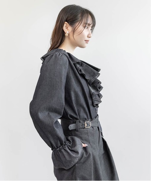 RANDA(ランダ)の「ラッフルデザインブラウス(シャツ/ブラウス・レディース・ブルー系その他・FREE)」の4枚目の写真