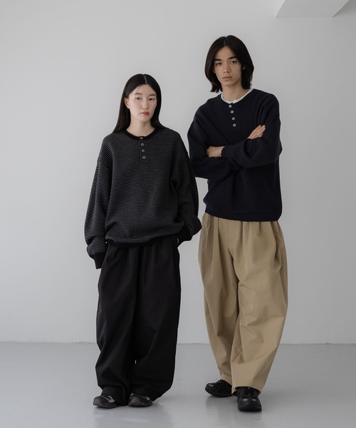 LOWRYS FARM（ローリーズファーム）の「【LFM(U)】プリーツウエストコクーンチノパンツ　1073720（その他パンツ・メンズ・ブラック/ベージュ・MEDIUM/LARGE）」の5枚目の写真