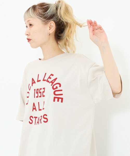 HEART MARKET(ハートマーケット)の「アーチカレッジワイドなプリントT(Tシャツ/カットソー・レディース・イエロー/ナチュラル/レッド/チャコール・MEDIUM/LARGE)」の1枚目の写真