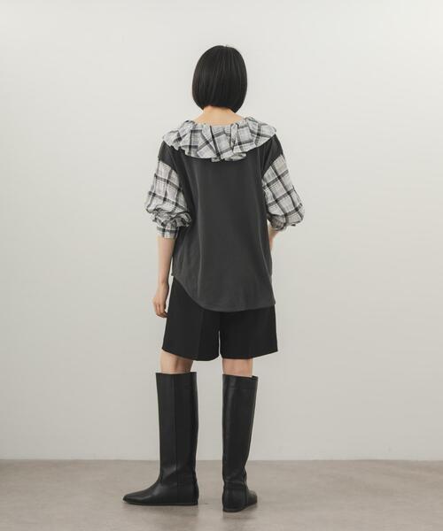KBF(ケイビーエフ)の「チェックフリルドッキングトップス(Tシャツ/カットソー・レディース・オートミール/チャコールグレー/ベージュ・ONE)」の7枚目の写真