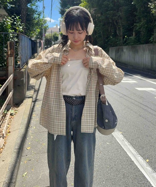 AS KNOW AS plus(アズノゥアズプラス)の「☆ポケット付きビッグサイズシャツ【UNISEX ITEM】(シャツ/ブラウス・レディース・ベージュ系/ブラック系/ブルー系・FREE)」の6枚目の写真