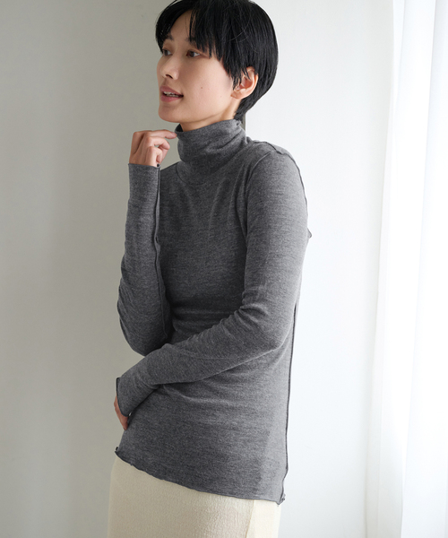 EMILY WEEK（エミリーウィーク）の「Super120's ウールタートルプルオーバー（Tシャツ/カットソー・レディース・チャコールグレー/ホワイト/ボルドー・FREE）」の6枚目の写真
