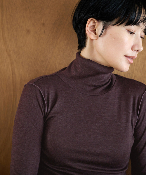 EMILY WEEK（エミリーウィーク）の「Super120's ウールタートルプルオーバー（Tシャツ/カットソー・レディース・チャコールグレー/ホワイト/ボルドー・FREE）」の22枚目の写真