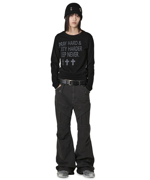 Openyard(オープンヤード)の「『Openyard/オープンヤード』PRAY HARD LONG SLEEVE TEE/プレイハード長袖Tシャツ(Tシャツ/カットソー・レディース・ホワイト/ブラック・L/M/S)」の4枚目の写真
