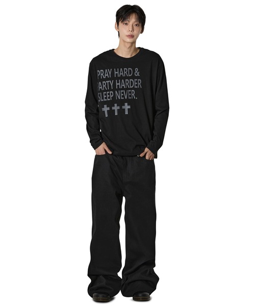 Openyard(オープンヤード)の「『Openyard/オープンヤード』PRAY HARD LONG SLEEVE TEE/プレイハード長袖Tシャツ(Tシャツ/カットソー・レディース・ホワイト/ブラック・L/M/S)」の5枚目の写真