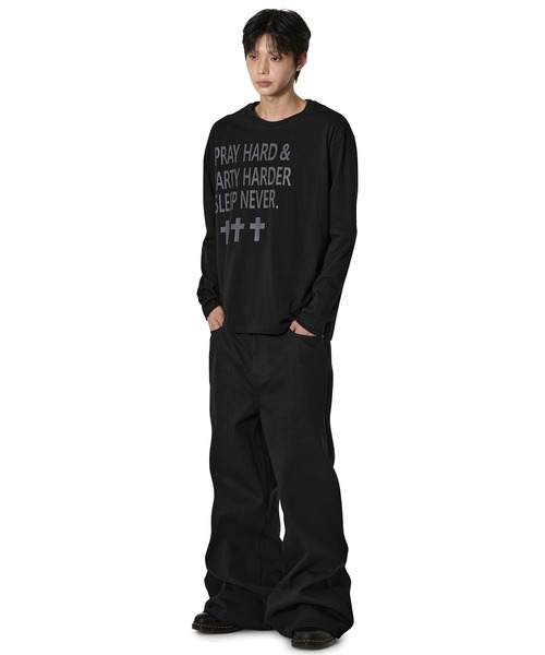 Openyard(オープンヤード)の「『Openyard/オープンヤード』PRAY HARD LONG SLEEVE TEE/プレイハード長袖Tシャツ(Tシャツ/カットソー・レディース・ホワイト/ブラック・L/M/S)」の6枚目の写真