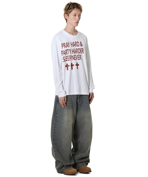 Openyard(オープンヤード)の「『Openyard/オープンヤード』PRAY HARD LONG SLEEVE TEE/プレイハード長袖Tシャツ(Tシャツ/カットソー・レディース・ホワイト/ブラック・L/M/S)」の9枚目の写真