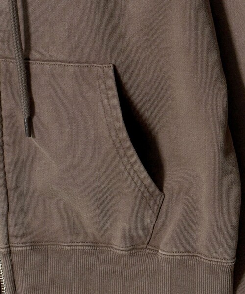 BEAUTY&YOUTH UNITED ARROWS(ビューティーアンドユースユナイテッドアローズ)の「コットン裏毛 ジップパーカー(パーカー・レディース・ベージュ/ダークブラウン/ダークグレー・FREE)」の7枚目の写真