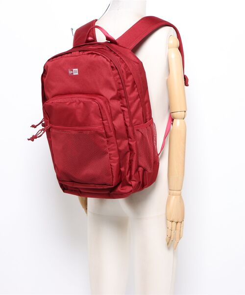 NEW ERA(ニューエラ)の「【NEW ERA】キャンパスパック 35L / 2カラー(バックパック/リュック・レディース・ブラック/レッド・フリー)」の15枚目の写真
