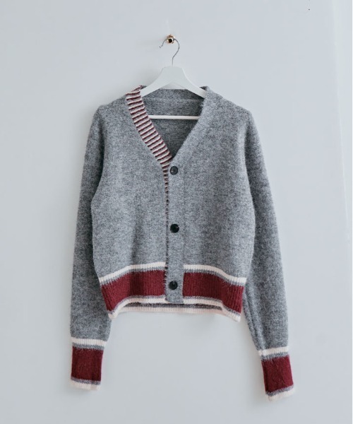 kirakiraShop(キラキラショップ)の「配色 ライン ニット カーディガン(カーディガン/ボレロ・レディース・アイボリー/モカ/グレー・FREE)」の9枚目の写真