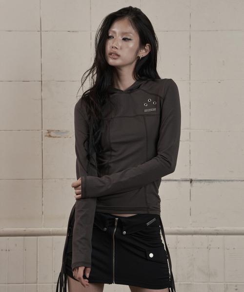 as you are(アズユーアー)の「スリムパネルフードロングスリーブティー(Tシャツ/カットソー・レディース・その他・OS)」の3枚目の写真