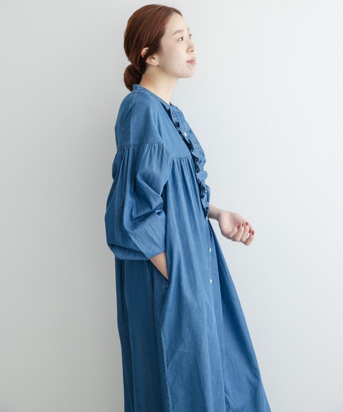 URBAN RESEARCH Sonny Label(アーバンリサーチサニーレーベル)の「デニムフリルワンピース(ワンピース・レディース・インディゴブルー/ライトインディゴブルー・FREE)」の7枚目の写真