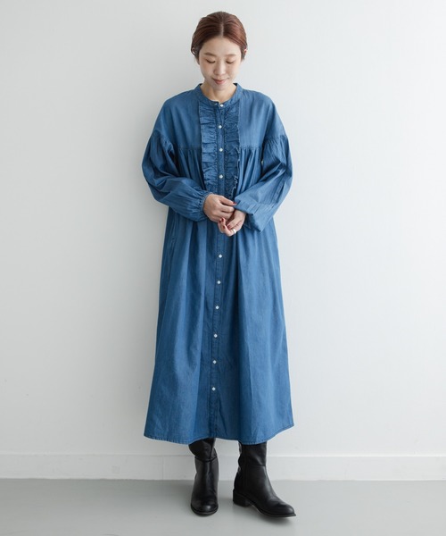 URBAN RESEARCH Sonny Label(アーバンリサーチサニーレーベル)の「デニムフリルワンピース(ワンピース・レディース・インディゴブルー/ライトインディゴブルー・FREE)」の8枚目の写真