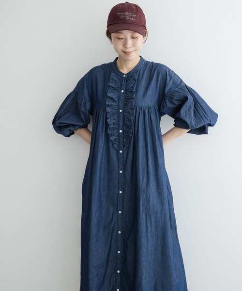 URBAN RESEARCH Sonny Label(アーバンリサーチサニーレーベル)の「デニムフリルワンピース(ワンピース・レディース・インディゴブルー/ライトインディゴブルー・FREE)」の14枚目の写真