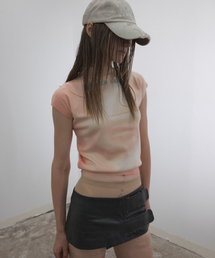 BRUISED HEART MOCK NECK TOP ORANGE