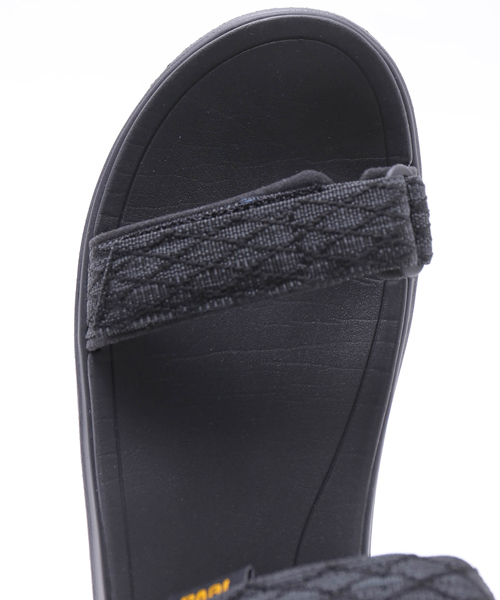 Teva(テバ)の「TEVA(テバ) / ストラップサンダル TERRA-FLOAT UNIVERSAL / 1009812(サンダル・メンズ・ブラック/チャコールグレー・10/8/9/ 9)」の7枚目の写真