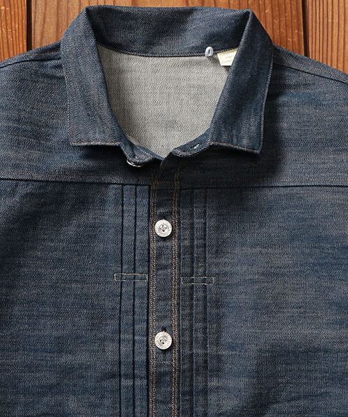 Levi's(リーバイス)の「LEVI'S(R) VINTAGE CLOTHING 1890 デニムジャケット リジット ダークインディゴブルー/8.8oz(デニムジャケット・メンズ・ダークインディゴブルー・MEDIUM/SMALL/LARGE/X-SMALL)」の3枚目の写真