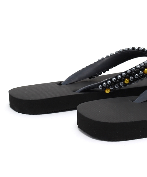 チャイハネ（チャイハネ）の「【チャイハネ】ビーズデコ ビーチサンダル（ビーチサンダル・レディース・ブラック/パープル系その他/ブルー/オフホワイト・FREE）」の12枚目の写真