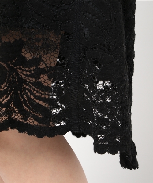 FIGARO Paris（フィガロパリ）の「リーフ起毛レースワンピース◆（ワンピース・レディース・ブラック・36/38）」の4枚目の写真
