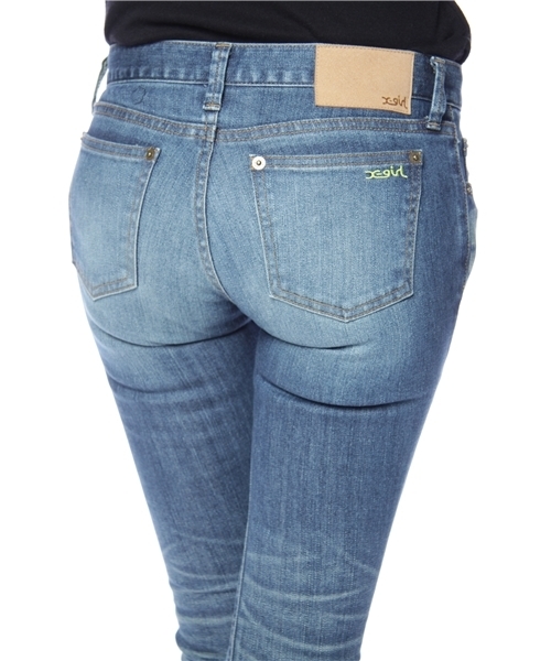 X-girl（エックスガール）の「JOHNNY JEAN（デニムパンツ・レディース・ブラック/インディゴブルー・24inch/25inch/26inch/27inch）」の6枚目の写真