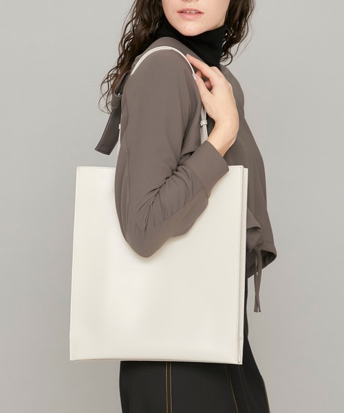 YAHKI（ヤーキ）の「《別注》【YAHKI(ヤーキ)】トートバック/YH-01S（トートバッグ・レディース・ブラック/グレー/ホワイト/グレイッシュベージュ/ベージュ・FREE）」の4枚目の写真