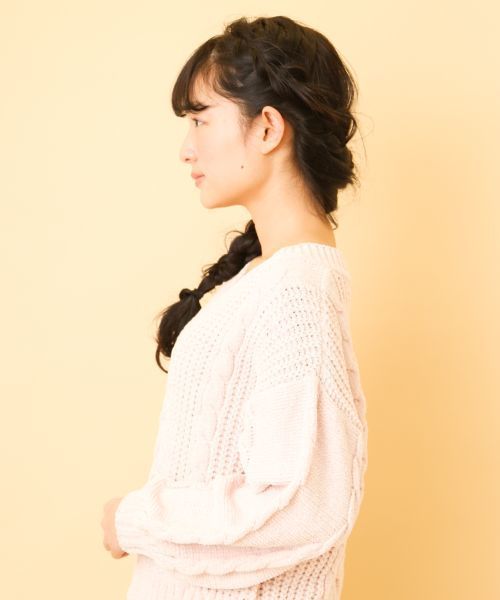 OLIVE des OLIVE(オリーブデオリーブ)の「ベロアモールプルオーバー(ニット/セーター・レディース・オフホワイト/ピンク/グリーン/ラベンダー・FREE)」の11枚目の写真