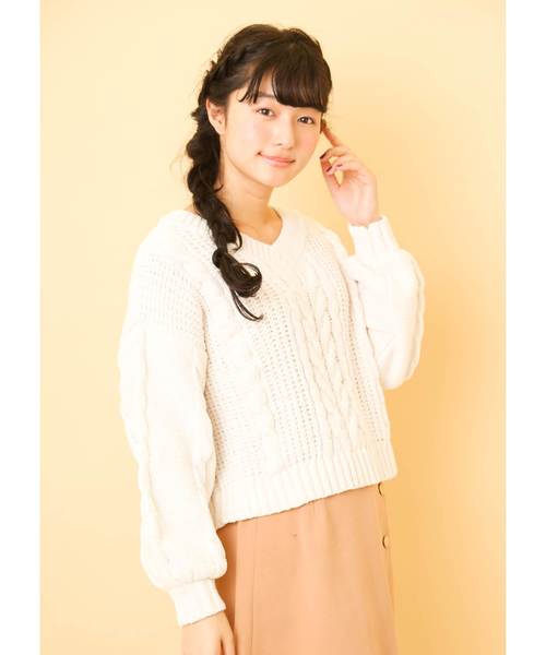 OLIVE des OLIVE(オリーブデオリーブ)の「ベロアモールプルオーバー(ニット/セーター・レディース・オフホワイト/ピンク/グリーン/ラベンダー・FREE)」の15枚目の写真