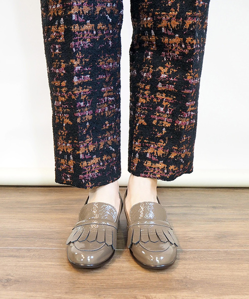 apres(アプレ)の「◆ apres(アプレ) ◆ キルトシューズ 3750207(パンプス・レディース・カーキ/ブラウン/ブラック・24.5cm/24.0cm/22.5cm/23.0cm/23.5cm)」の1枚目の写真