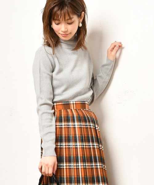 natural couture（ナチュラルクチュール）の「PPリブタートル（ニット/セーター・レディース・グリーン/マスタード/オフホワイト/グレー/パープル/ブラック・FREE）」の13枚目の写真