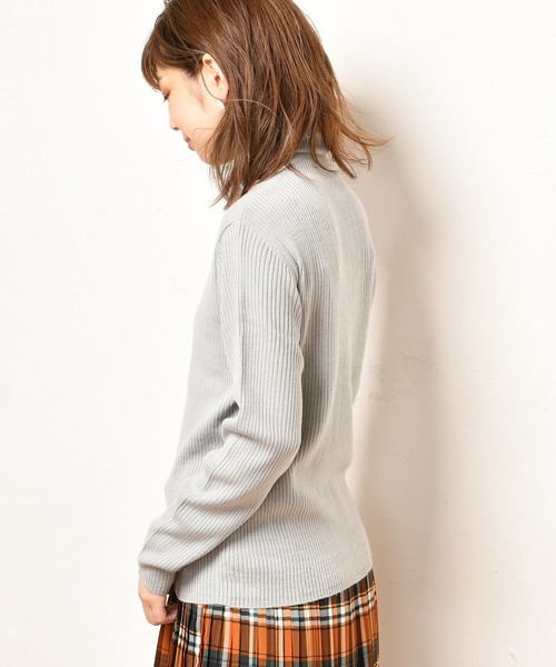 natural couture（ナチュラルクチュール）の「PPリブタートル（ニット/セーター・レディース・グリーン/マスタード/オフホワイト/グレー/パープル/ブラック・FREE）」の21枚目の写真