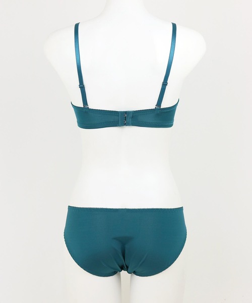 fran de lingerie（フランデランジェリー）の「Gran Flower 144 グランフラワー ブラ&ショーツセット A-Fカップ（ブラ&ショーツ・レディース・ブルー/ブラック/ワイン/グリーン/シャンパン・A70/F65/E75/B75/E70/E65/C70/D70/C65/D75/A75/C75/B70/F70/D65/F75/B65）」の8枚目の写真