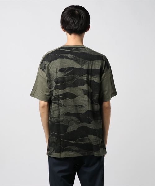 adidas（アディダス）の「アディダス ＭS2S　CAMOグラフィックＴシャツ（Tシャツ/カットソー・メンズ・グレー/ブラウン/ピンク・M/L/XXL/S/XL）」の5枚目の写真