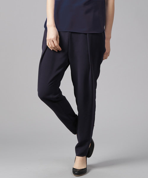 Liesse（リエス）の「【3】イージーパンツ【Oggi5月号】【GINGER5月号】【LEE4月号】（その他パンツ・レディース・ブルー/ネイビー/ピンクベージュ/ベージュ・2/3/4）」の4枚目の写真