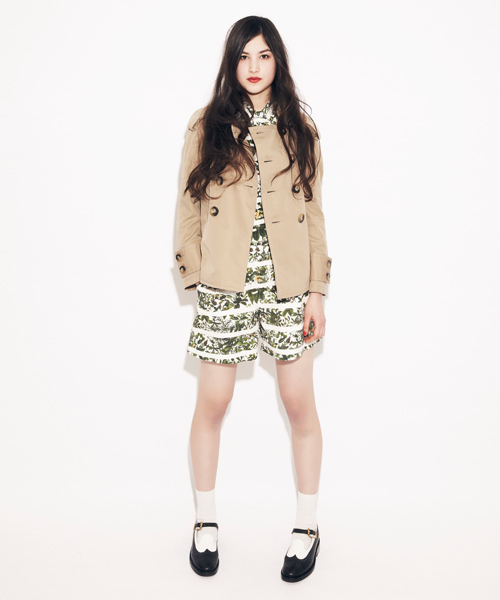 Ray BEAMS（レイビームス）の「●White Mountaineering×Ray BEAMS / 別注 ボタニカルボーダー シャツ（シャツ/ブラウス・レディース・グリーン/ネイビー・ONE SIZE）」の5枚目の写真