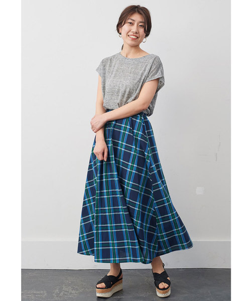 IEDIT(イディット)の「IEDIT 大人チェック柄のフレアーロングスカート(スカート・レディース・ダークネイビー/ピンク・NS/MEDIUM/LARGE/X-LARGE/XX-LARGE)」の3枚目の写真