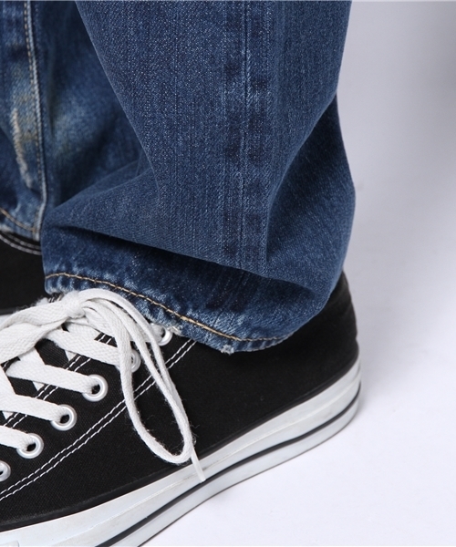 HYSTERIC GLAMOUR（ヒステリックグラマー）の「LU加工デニム スリムストレートPT（デニムパンツ・メンズ・インディゴブルー・29inch/30inch/34inch/31inch/28inch/32inch）」の2枚目の写真