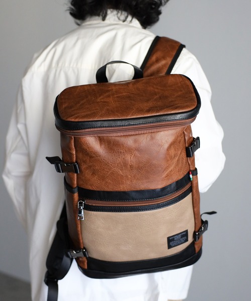 GUSCIO UOMO(グッシオ ウォーモ)の「【グッシオ ウォーモ】 BOX型 縦型リュックサック(バックパック/リュック・レディース・ブラック/ネイビー/カーキ/ブラウン・FREE)」の3枚目の写真