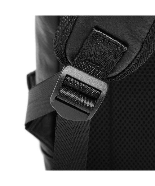 GUSCIO UOMO(グッシオ ウォーモ)の「【グッシオ ウォーモ】 BOX型 縦型リュックサック(バックパック/リュック・レディース・ブラック/ネイビー/カーキ/ブラウン・FREE)」の11枚目の写真