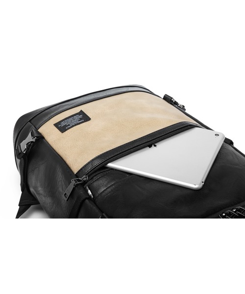GUSCIO UOMO(グッシオ ウォーモ)の「【グッシオ ウォーモ】 BOX型 縦型リュックサック(バックパック/リュック・レディース・ブラック/ネイビー/カーキ/ブラウン・FREE)」の14枚目の写真