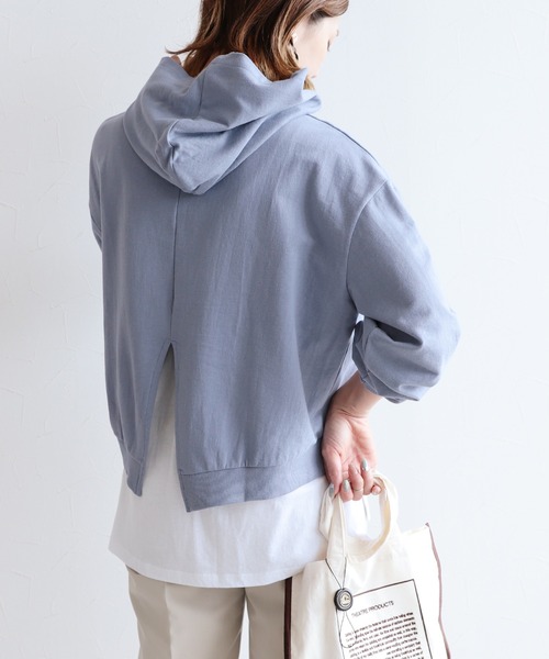 reca（レカ）の「バックスリットパーカー（パーカー・レディース・グレー/アイボリー/グリーン系その他/ブルー系その他・FREE）」の4枚目の写真