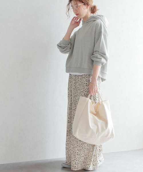 reca（レカ）の「バックスリットパーカー（パーカー・レディース・グレー/アイボリー/グリーン系その他/ブルー系その他・FREE）」の21枚目の写真