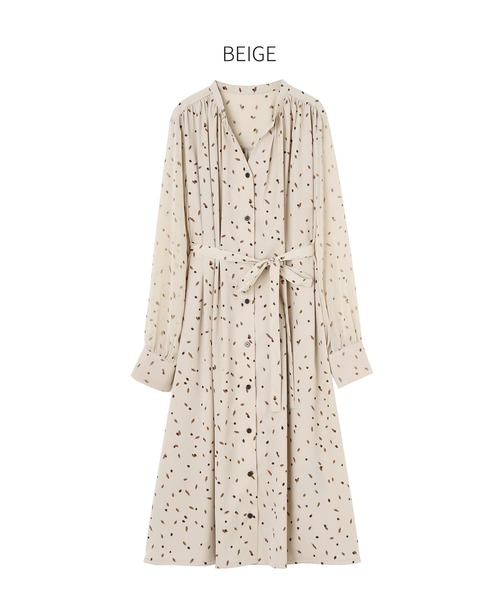 STYLE DELI(スタイルデリ)の「【LUXE】とばしペイント柄ギャザーワンピース(ワンピース・レディース・ブラック/ベージュ・01/02)」の4枚目の写真