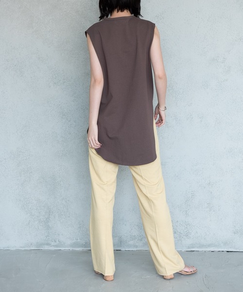 Aunt Marie's（アントマリーズ）の「AUNT MARIE'S 裾ラウンドスリットノースリーブTシャツ（Tシャツ/カットソー・レディース・ホワイト/ブラック/オリーブ/マスタード・FREE）」の8枚目の写真
