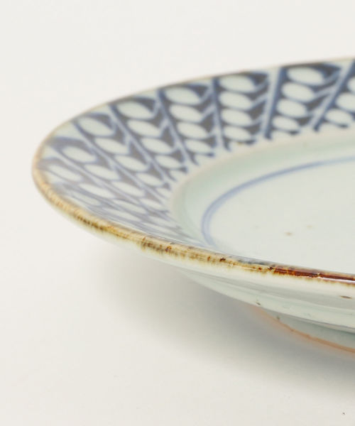 砥部焼 中田窯 / 8寸リム皿（食器）｜fennica（フェニカ）の